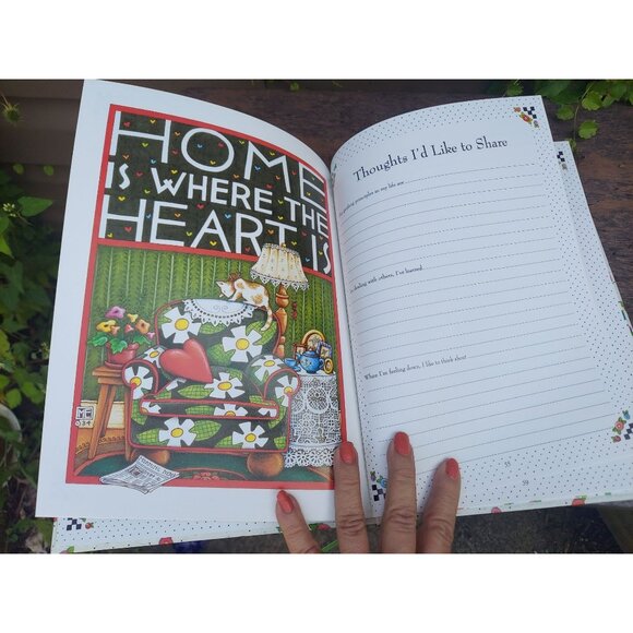 Mary Engelbreit Mother's Keepsake Box & Hardback Journal Set - Picture 3 of 4